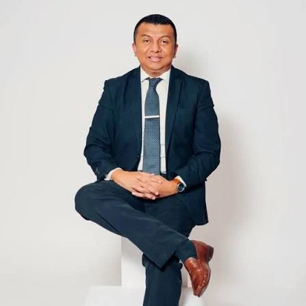 Dr. Mario Beltrán